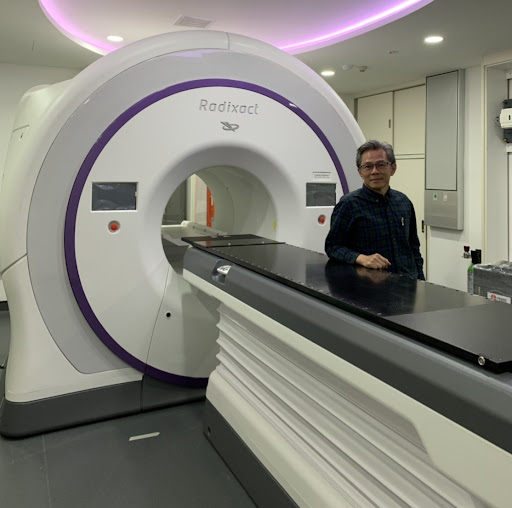 Dr CHONG Kwang Jeat (Clinical Oncologist) 庄光日医生 (癌症专科)